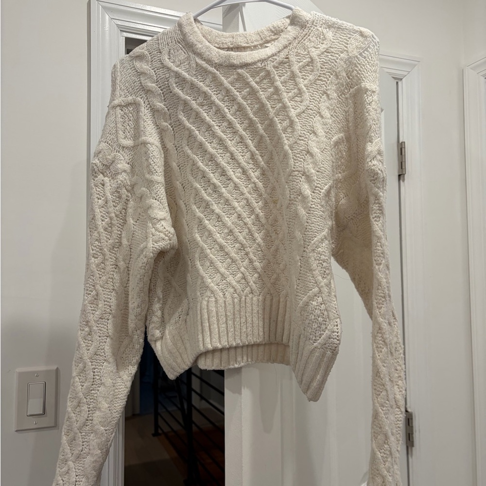 Cozy Cable Knit Sweater - Cream